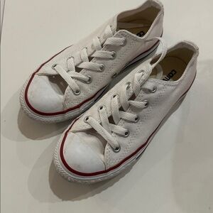 Converse Youth White All Star Sneakers. Good Condition. Size 13